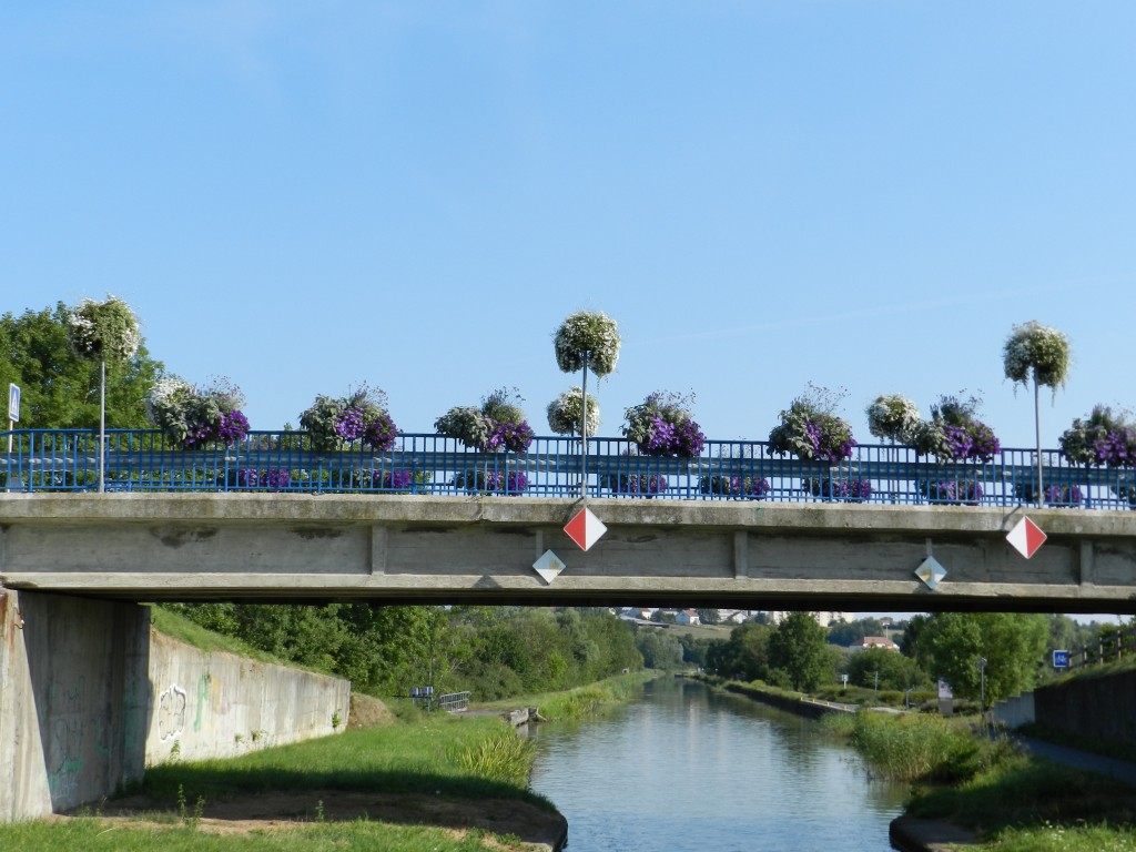 Saarkanal.Sarralbe.08-15.094